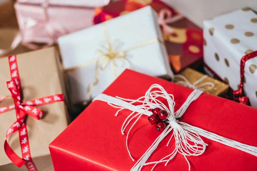 Holiday Gift Guide 2026: Best Gifts Under $25, $50 and $100