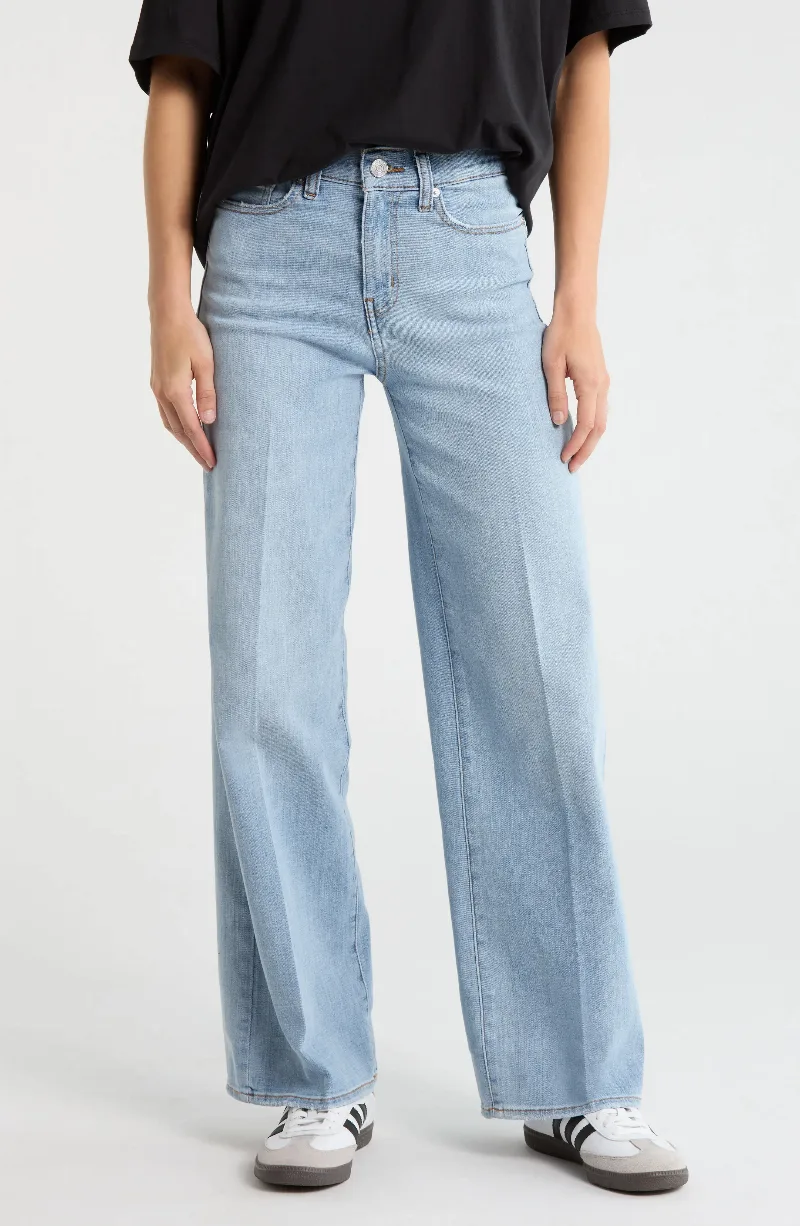 The High Rise Wide Leg Jeans