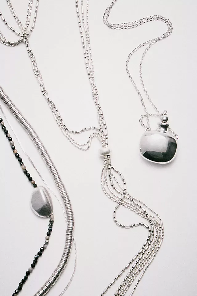 Feeling Again Lariat Necklace
