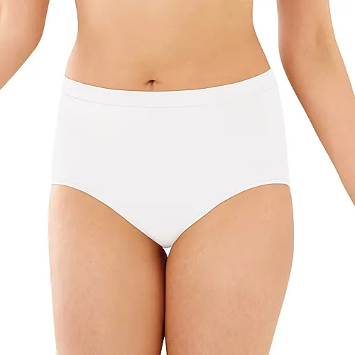 Bali Comfort Revolution Womens Average + Full Figure Seamless Cooling Brief Panty 803j, 9, White
