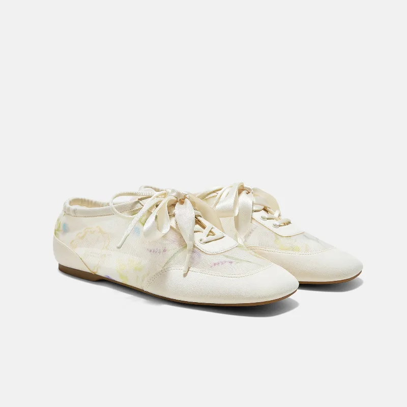 VIVAIA Healing Garden｜Square-Toe Lace-Up Sneakerinas (Cristina)|CREAM-FRENCH FLORAL PRINT|US 9