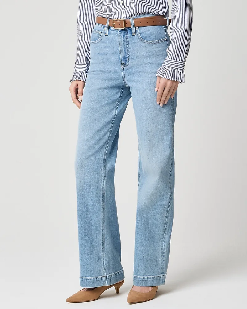 Classic wide-leg jean in signature stretch