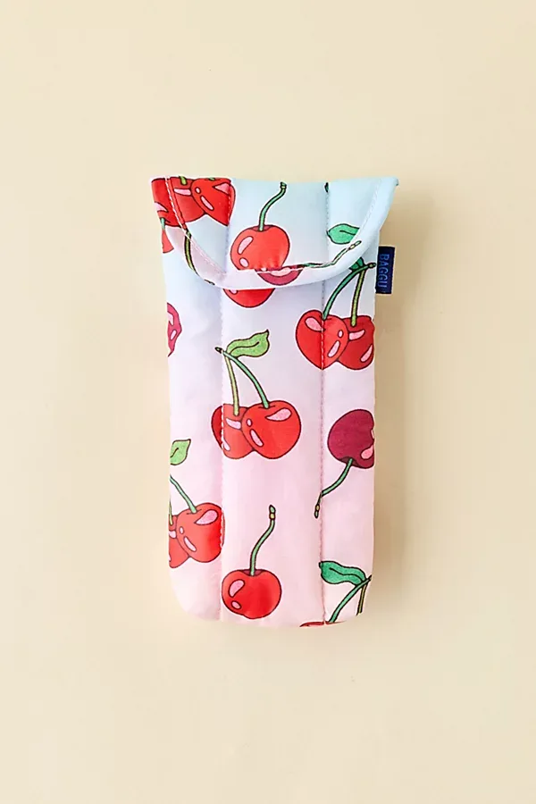 BAGGU Puffy Printed Glasses Sleeve, Women's at Urban Outfitters