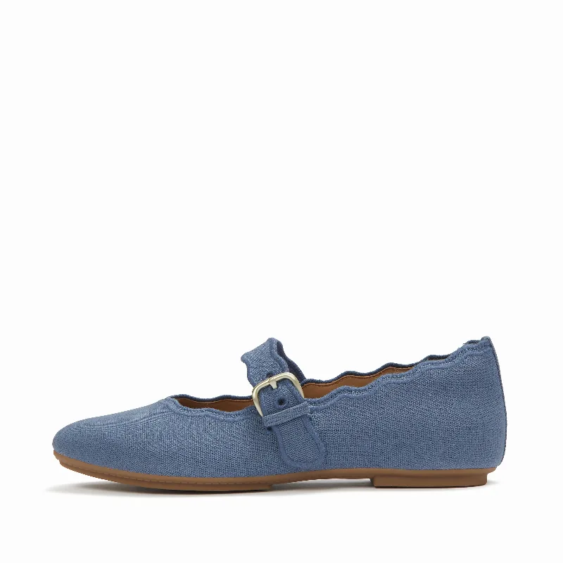 DELICATO Wave-Edge Canvas Mary Janes