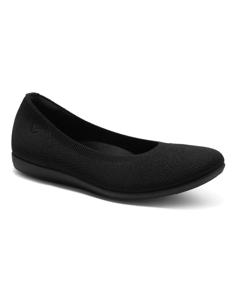 Vivaia Women's Claire Walker Water-Repellent Round-Toe Walking Flats - Black