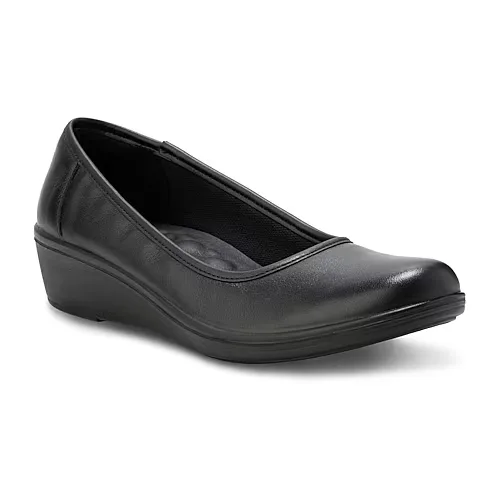 Eastland Belinda Womens Round Closed Toe Slip-On Shoe, 7 Medium, Black