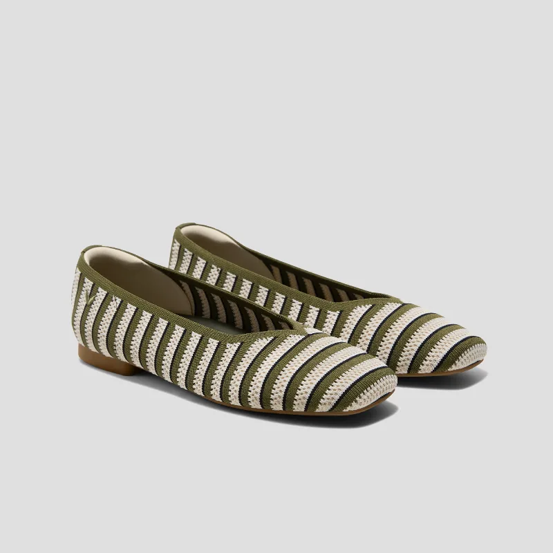 VIVAIA Square-Toe V-Cut Flats (Margot 2.0)|PALE APRICOT & OLIVE INTERLOCKING|US 9.5