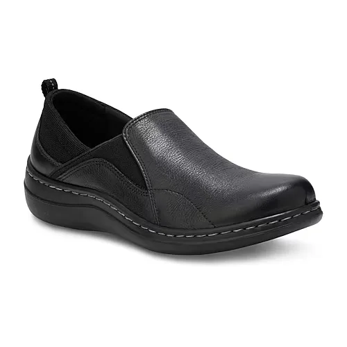 Eastland Wren Womens Round Closed Toe Slip-On Shoe, 6 1/2 Medium, Black