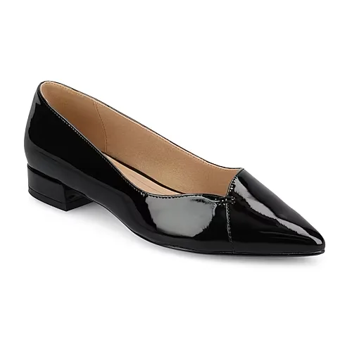 Journee Collection Carmin Womens Pointed Closed Toe Ballet Flats, 8 Medium, Black