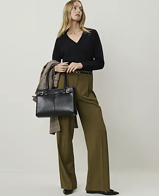 Ann Taylor The Petite Pleated Straight Pant