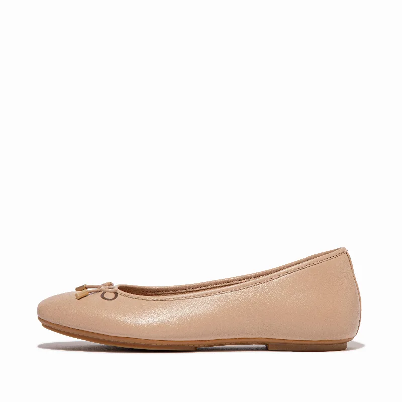 DELICATO Bow Soft Leather Ballerinas