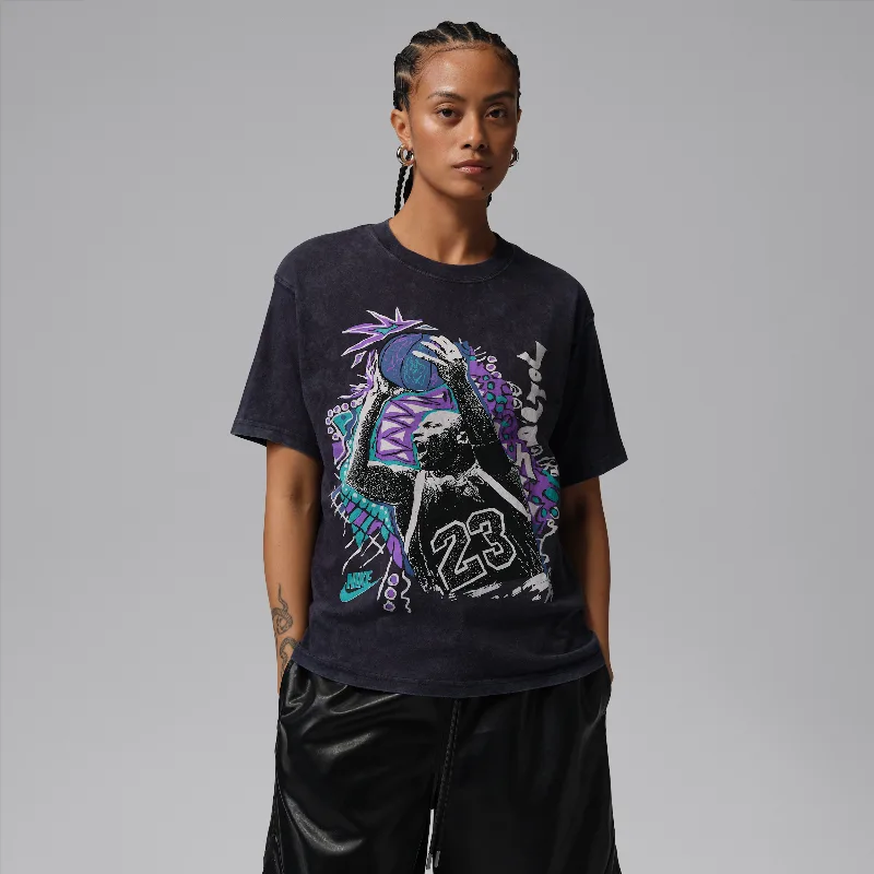 Women's Jordan Flight Graphic T-Shirt in Black | IF0815-010
