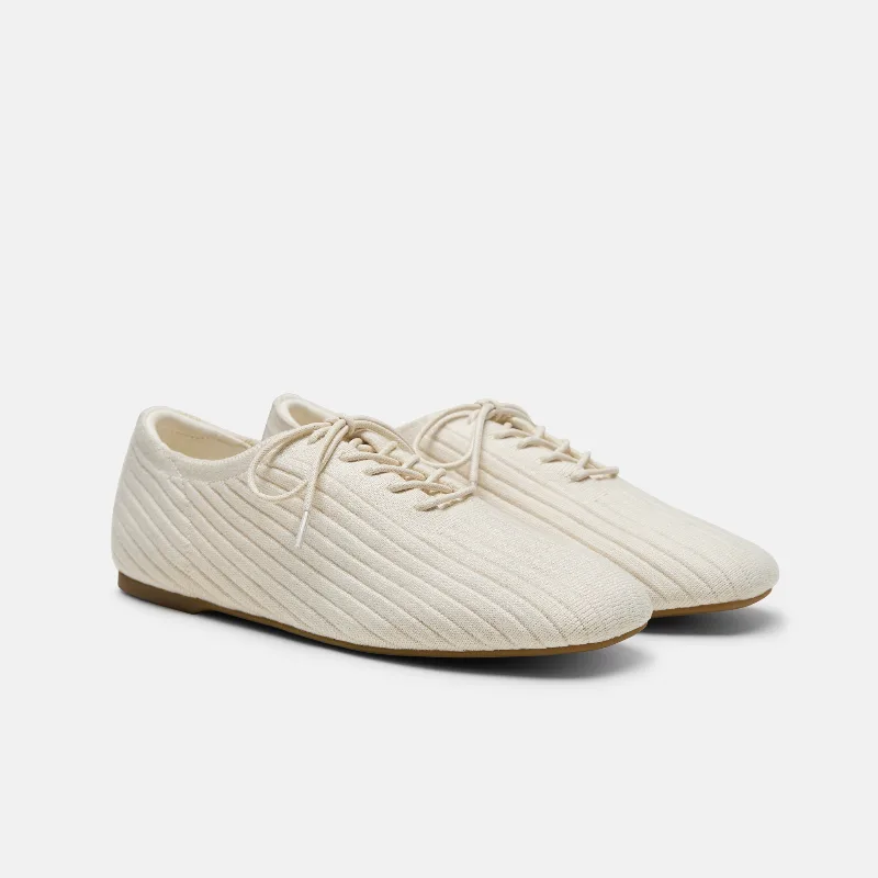 VIVAIA Square-Toe Derby Flats (Cheslea)|PALE APRICOT WOOL|US 10