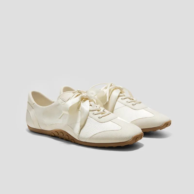 VIVAIA Square-Toe Jogger Sneakerina (Carol)|LIGHT GOLD|US 9