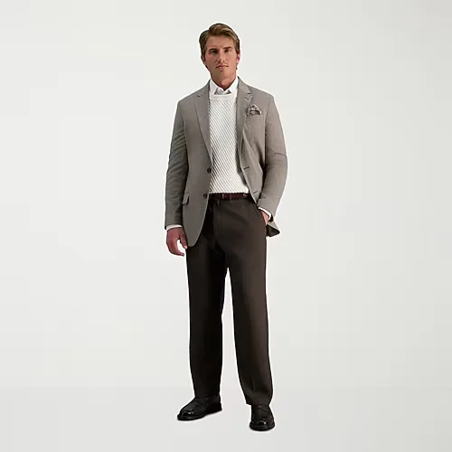 Haggar Premium Comfort Mens Classic Fit Dress Flat Front Pant, 38 30, Brown