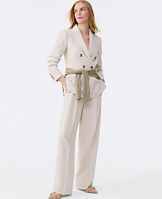 Ann Taylor The Pleated Straight Pant in Textured Crepe