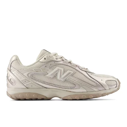 New Balance Unisex 204L - Grey/Beige (Size 6.5)