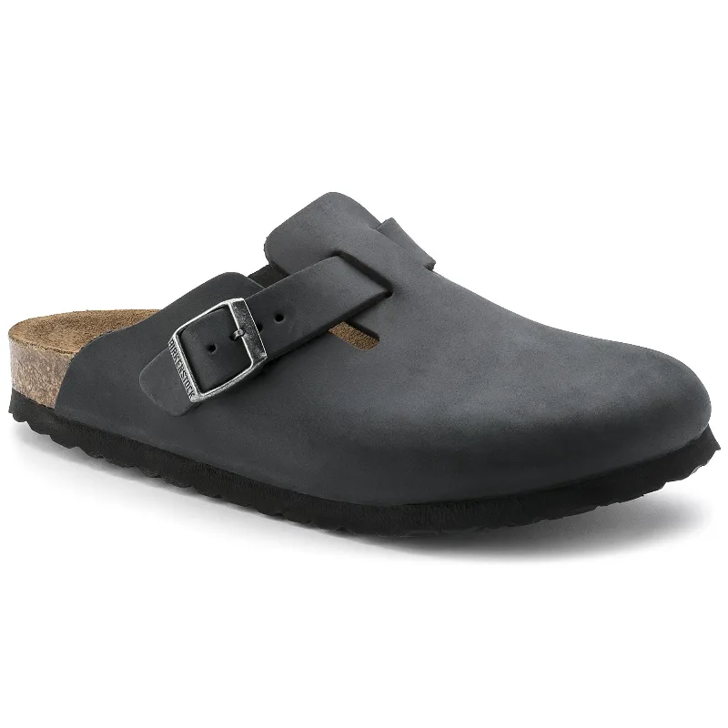 BIRKENSTOCK Boston Oiled Leather Black Clogs
