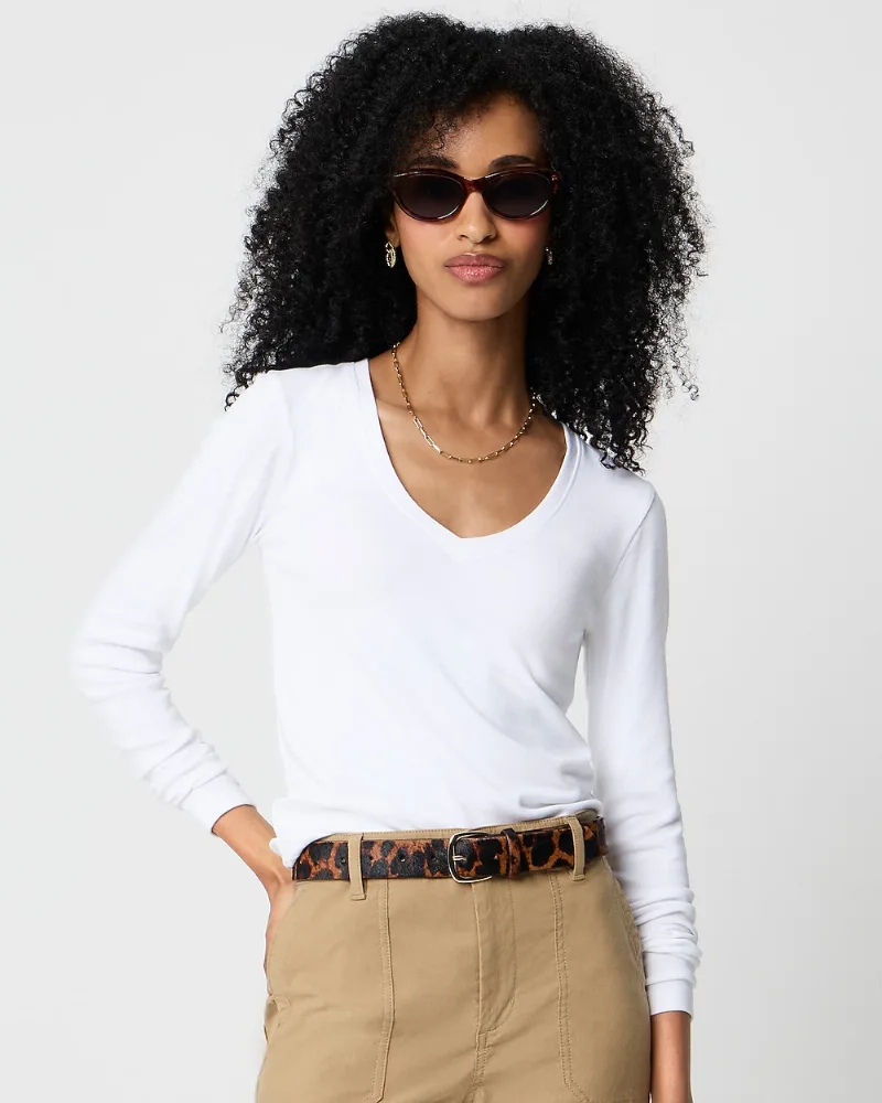 Long-sleeve Everyday V-neck tee