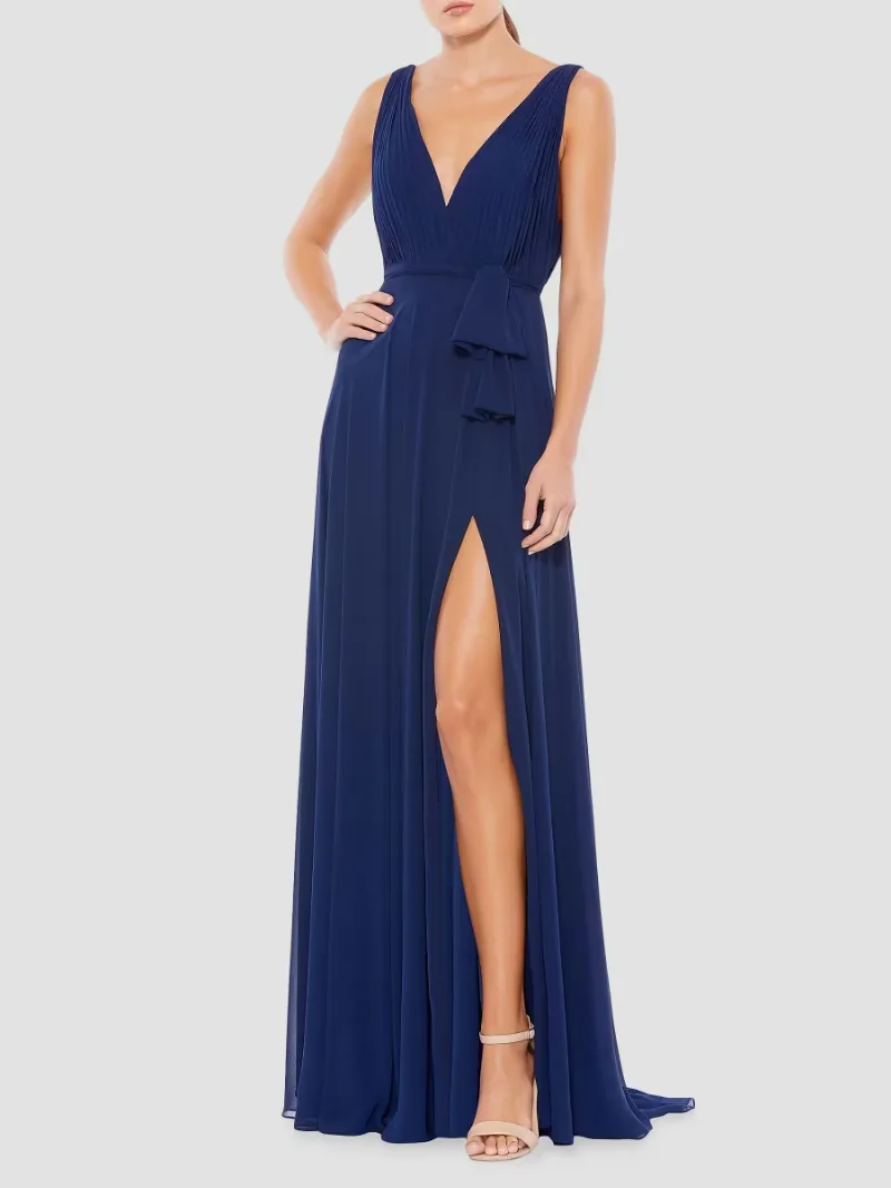 Mac Duggal Women's Pleated V-Neck Draped Tie Gown - Midnight - Size 2