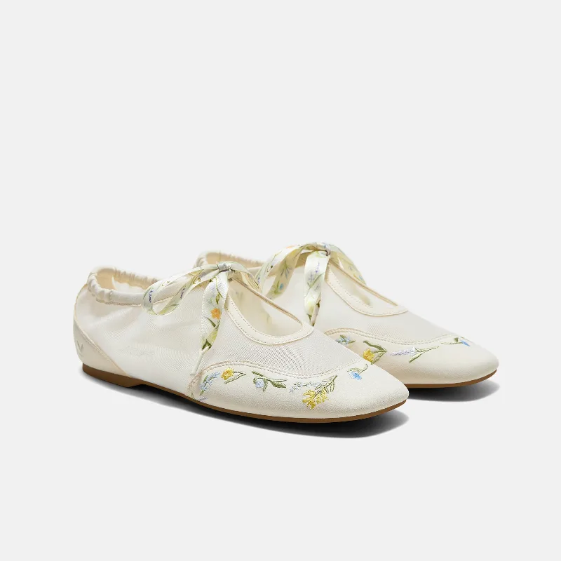 VIVAIA Healing Garden | Square-Toe Organza Sneakerinas (Ciara)|CREAM-FRENCH FLORAL EMBROIDERY|US 9