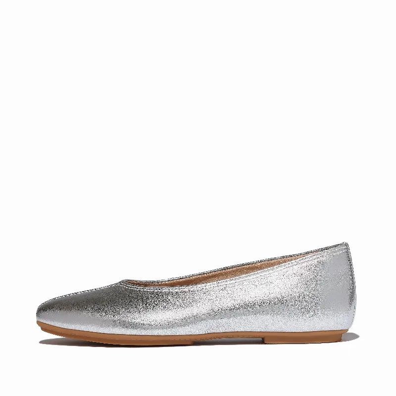 DELICATO High-Cut Metallic Leather Ballerinas