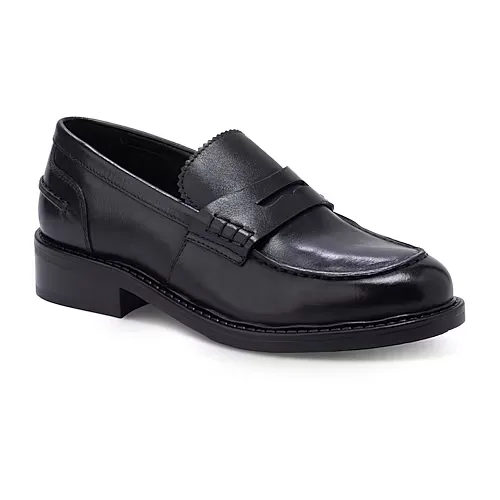 Eastland Evie Womens Moc Closed Toe Slip-On Shoe, 8 Medium, Black