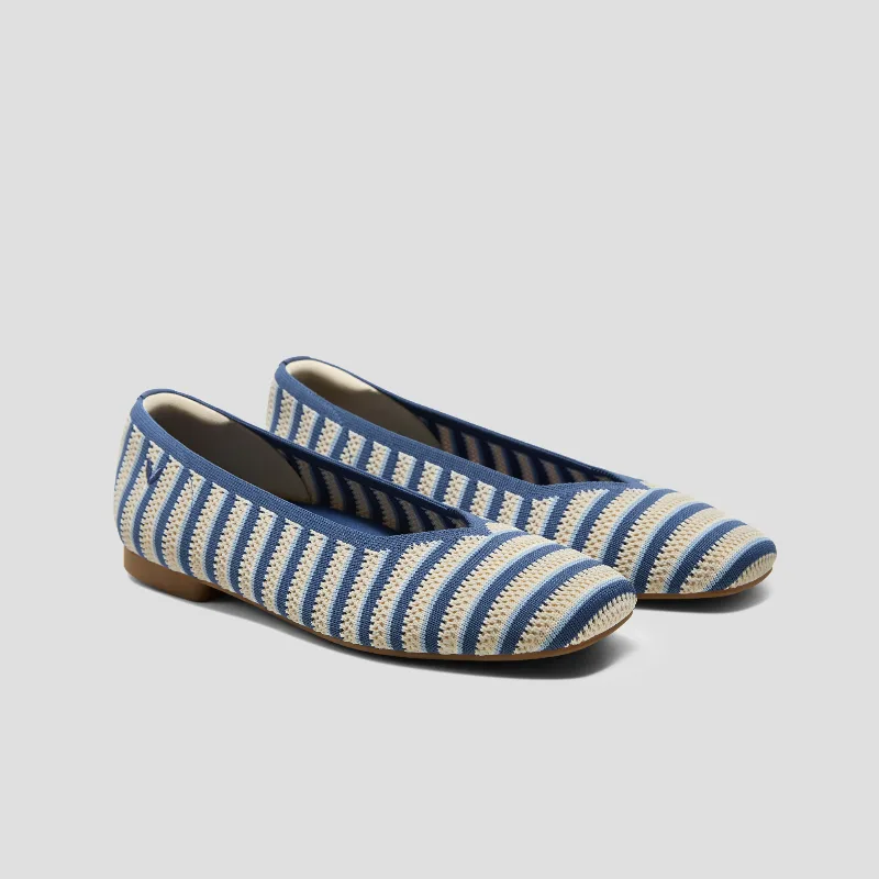 VIVAIA Square-Toe V-Cut Flats (Margot 2.0)|PALE APRICOT & VINTAGE INTERLOCKING|US 5