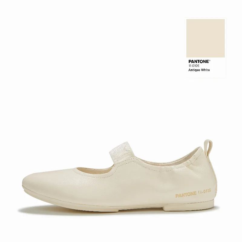 DELICATO PANTONE Poise Leather Mary-Janes