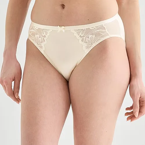 Ambrielle Tulip Lace Shine High Cut Panty, X-large, White