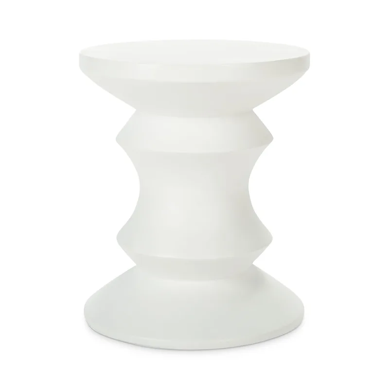 Safavieh Katara Outdoor Concrete Accent Table