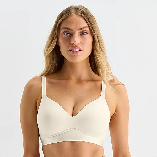 Ambrielle Bodyfit Wireless Full Coverage Bra, D, White